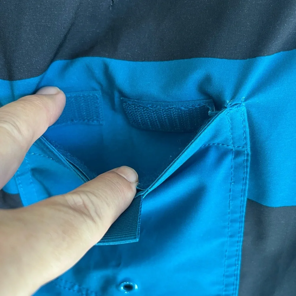 RVCA Blue and Black Board Shorts with Bold Stripes mens 34 - Picture 5 of 12